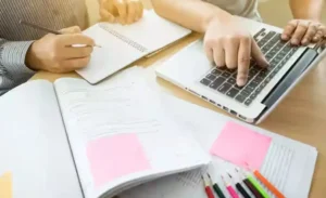 معلمة انجليزي تجي للبيت الرياض