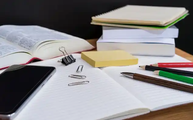 معلمة انجليزي في مكة تجي للبيت
